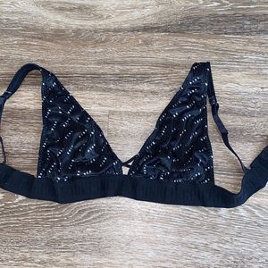 VS PINK BLACK BRALETTE
